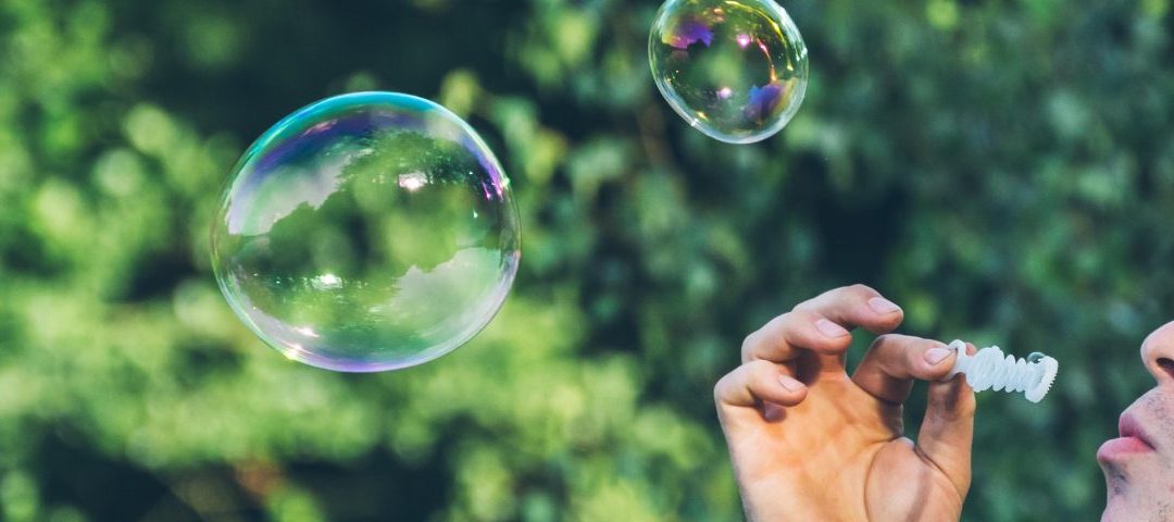Queer Theology: Blowing Bubbles of Resistance?